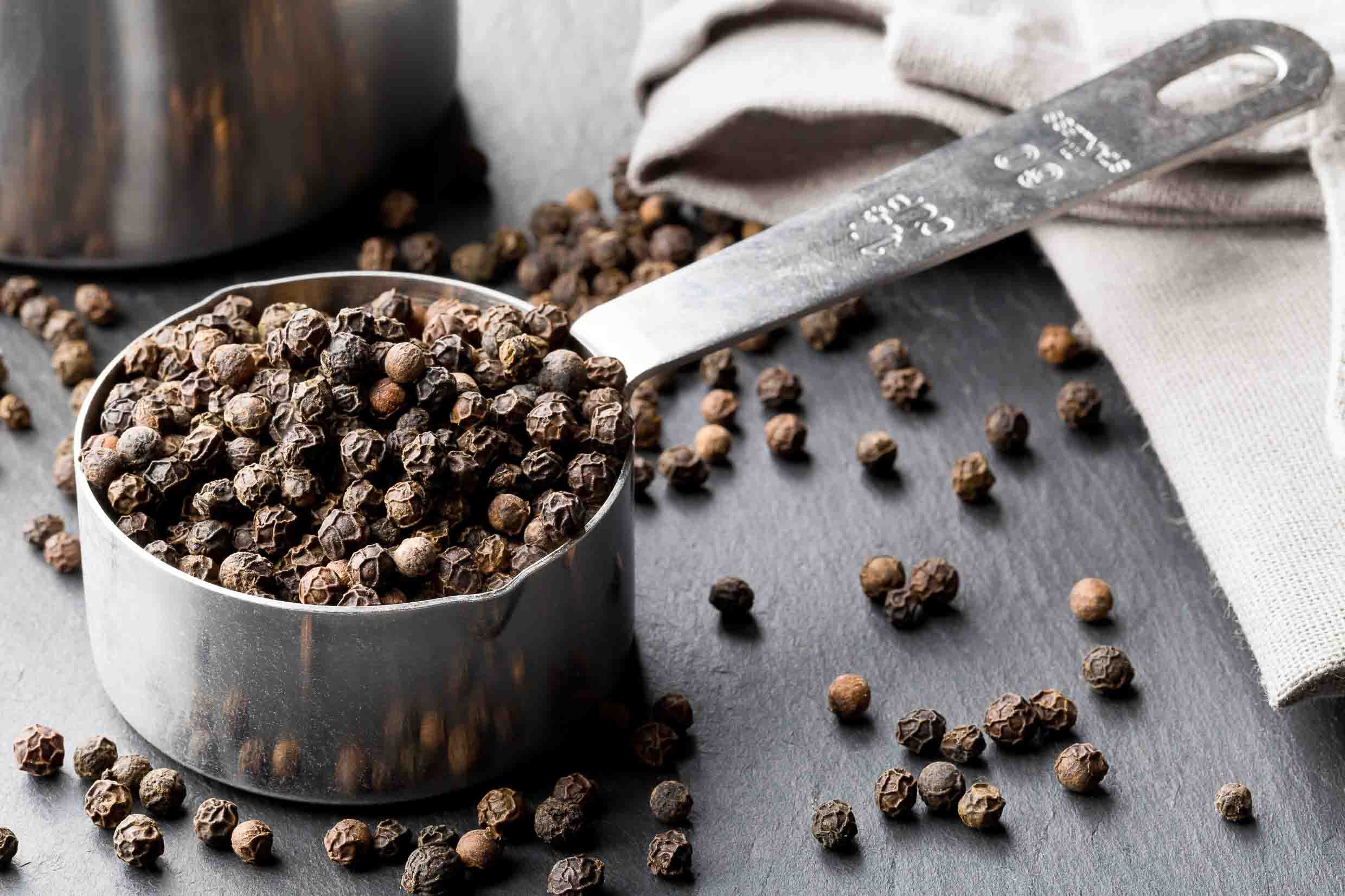Peppercorn_Black